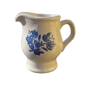 Pfaltzgraff Yorktowne Stonewear Creamer Pitcher